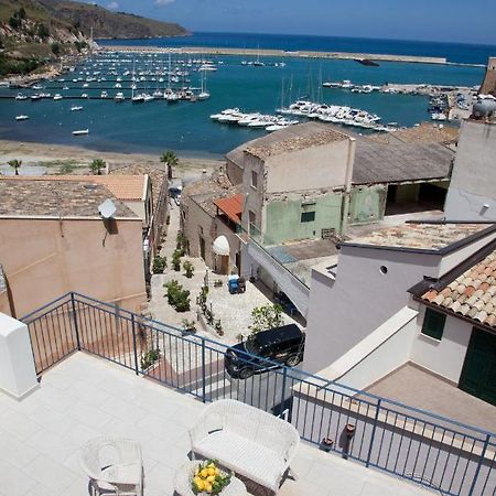 La Terrazza Sul Porto Apartment Castellammare del Golfo Luaran gambar